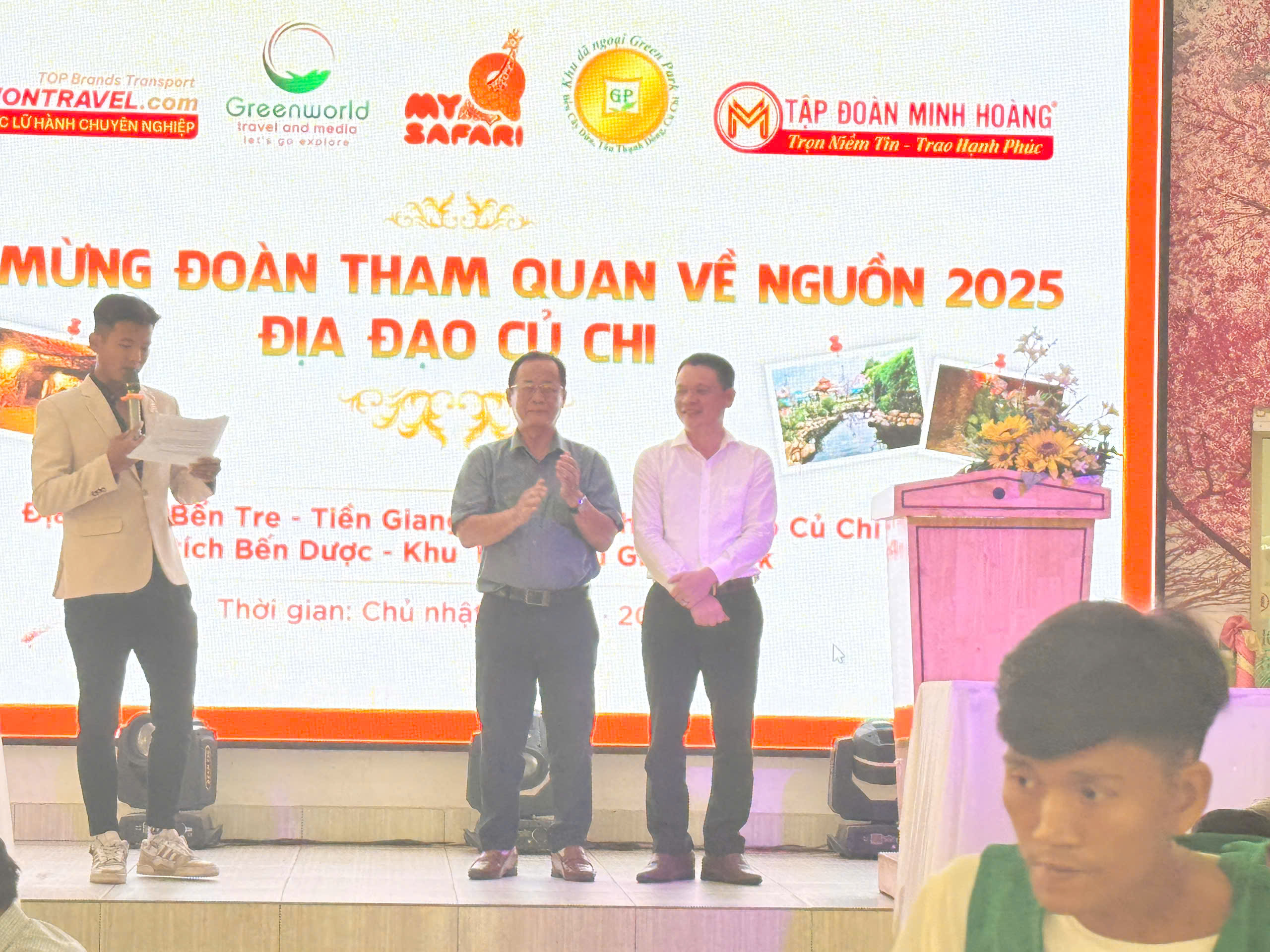 Tập Đoàn Minh Hoàng